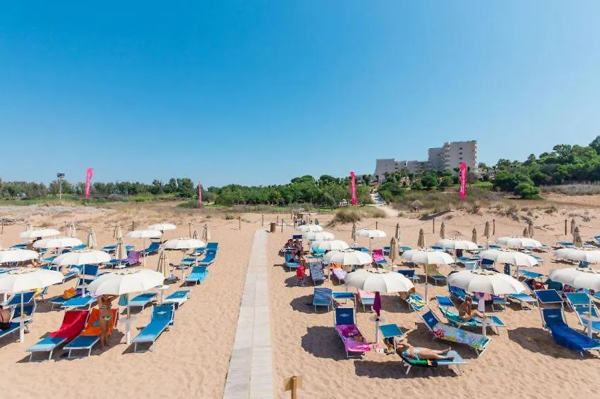 Hotel Paradise Beach Resort Marinella di Selinunte 4*,