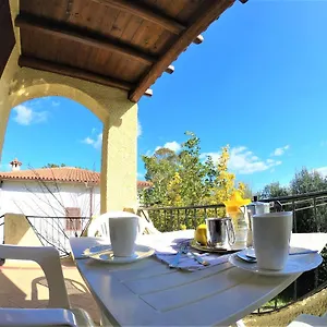  Appartamento Front 6 Guests Excellent Services\fronte 6 Ospiti Tutti I Servizi Italia