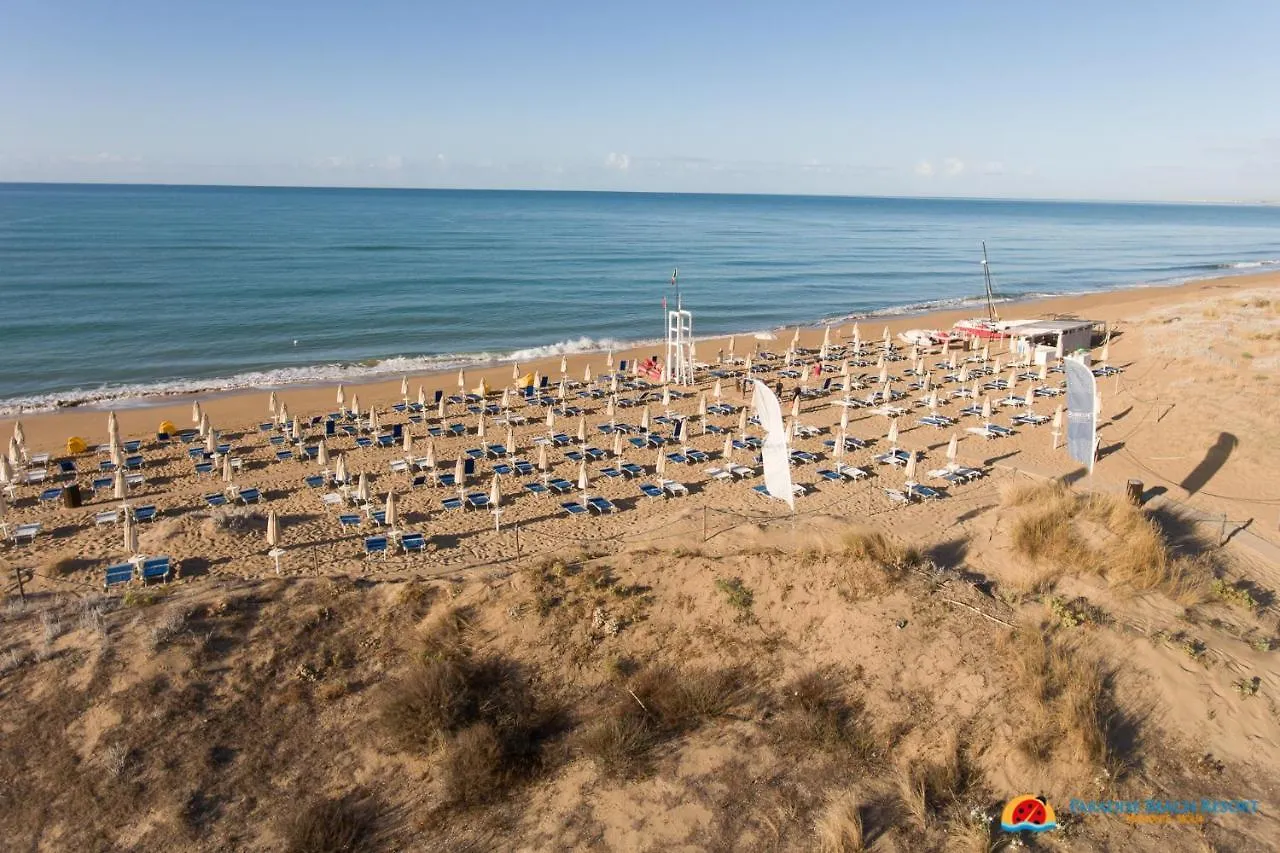 מרינלה דו סלינונטה Paradise Beach Resort Selinunte מלון מרינלה דו סלינונטה
