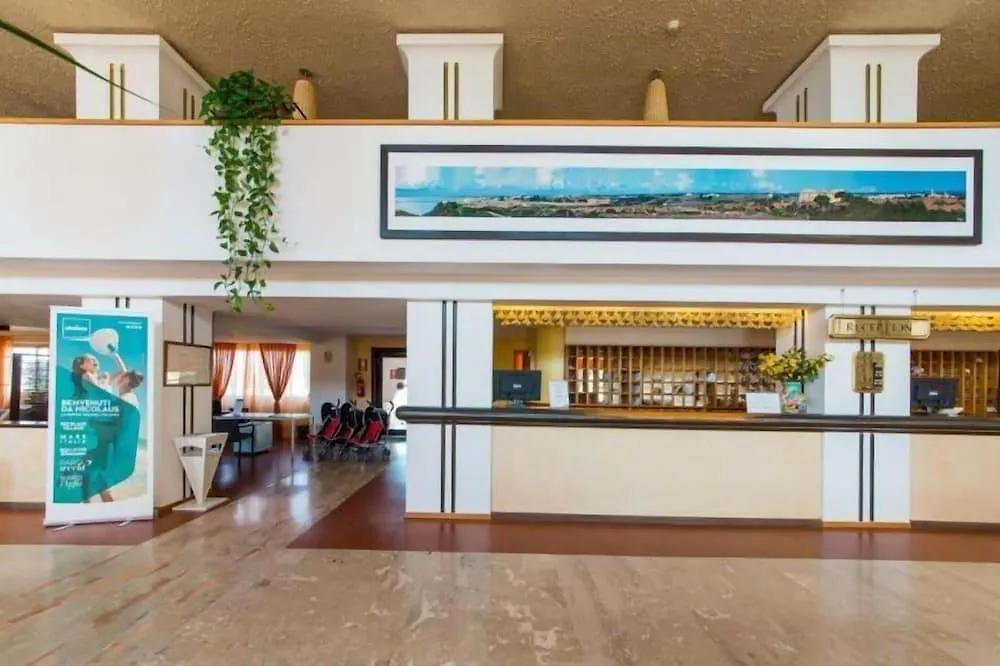 מרינלה דו סלינונטה Paradise Beach Resort Selinunte